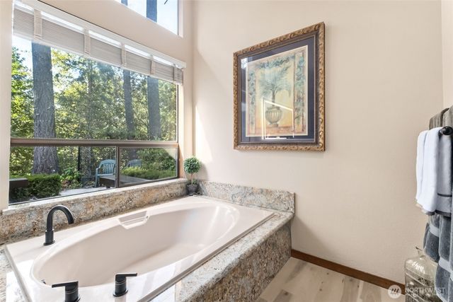 22505 241st Avenue SE, Maple Valley, WA 98038