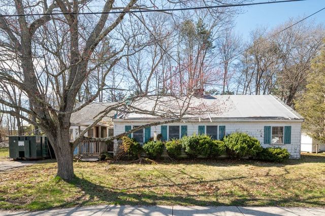5 Murphy Ave B, Newburyport, MA 01950