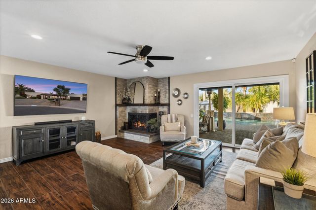 12659 N 56TH Way, Scottsdale, AZ 85254