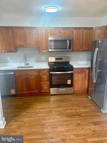 164 ELMIRA ST SW, Washington, DC 20032