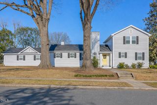 417 Glenwood Avenue, Burlington, NC 27215