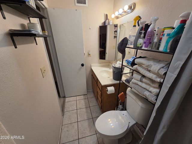 1121 N WEDGEWOOD Circle, Mesa, AZ 85203