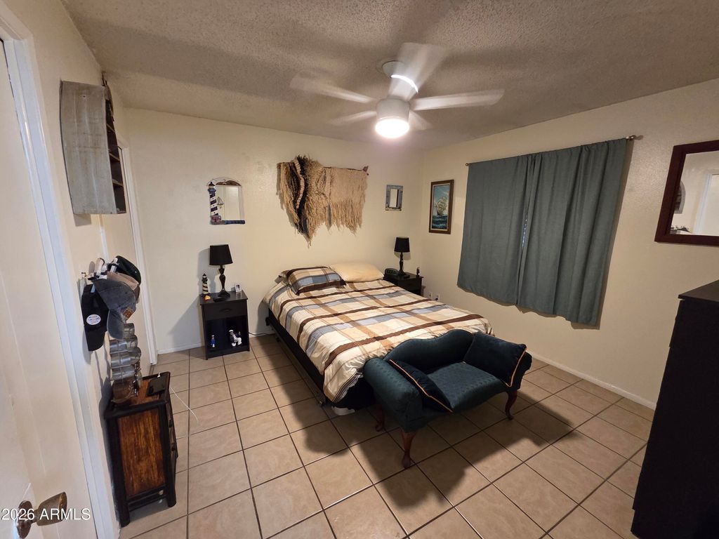 Image 20 of property listing at 1121 N WEDGEWOOD Circle, Mesa, AZ 85203