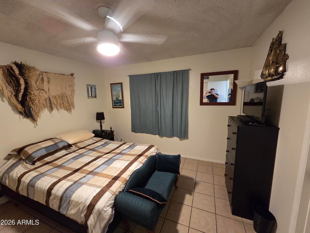 Image 21 of property listing at 1121 N WEDGEWOOD Circle, Mesa, AZ 85203