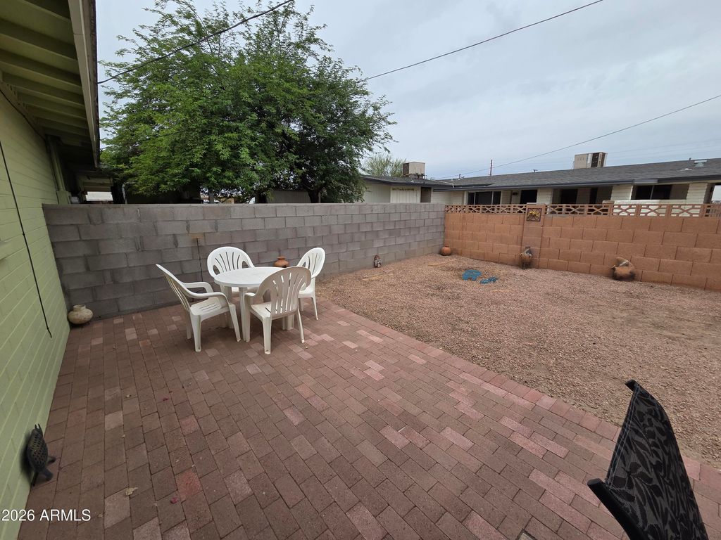 Image 43 of property listing at 1121 N WEDGEWOOD Circle, Mesa, AZ 85203