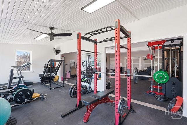 223 Lakeshore Drive, Savannah, GA 31419