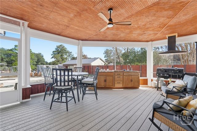 223 Lakeshore Drive, Savannah, GA 31419