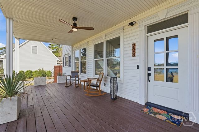 223 Lakeshore Drive, Savannah, GA 31419