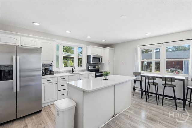 223 Lakeshore Drive, Savannah, GA 31419