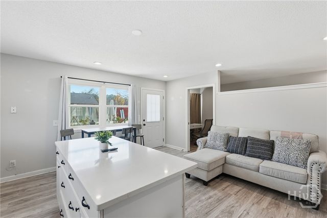 223 Lakeshore Drive, Savannah, GA 31419