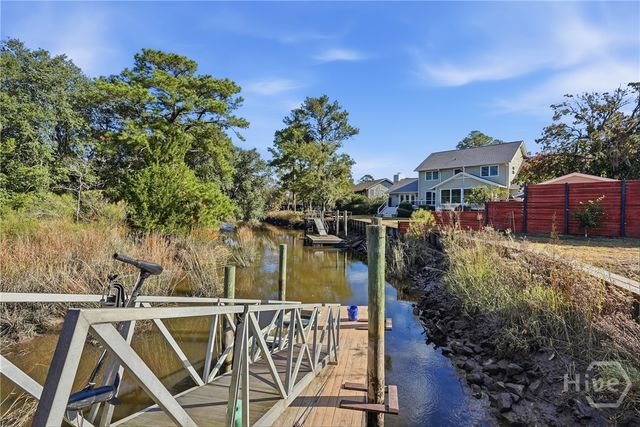 223 Lakeshore Drive, Savannah, GA 31419