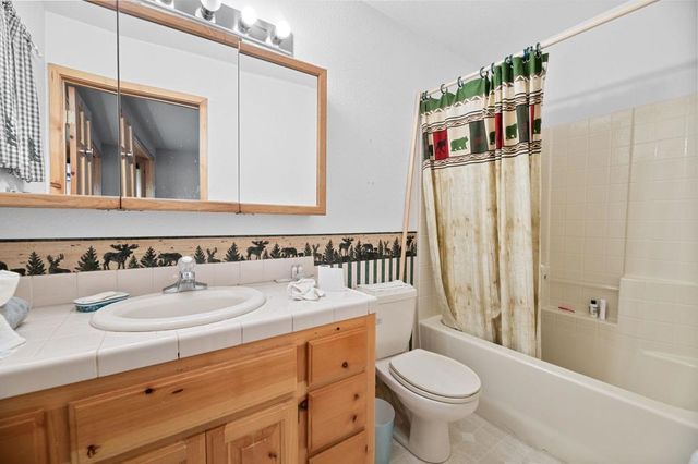 1464 Rockspray Drive, Big Bear, CA 92315