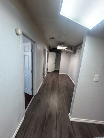 114 W Vestal Pl, San Antonio, TX 78221