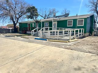 114 W Vestal Pl, San Antonio, TX 78221