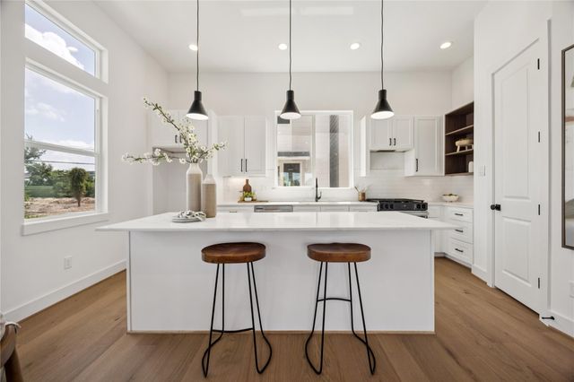 2806 Mills Street, Houston, TX 77026