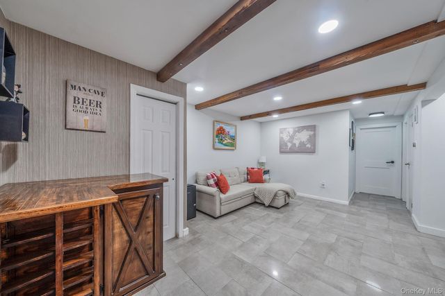 20 Middle Island Road, Middle Island, NY 11953