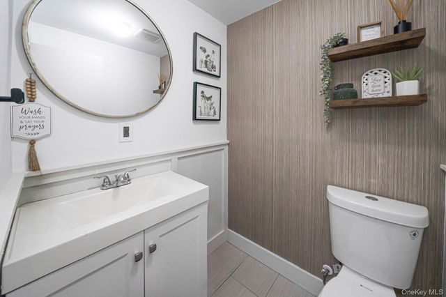 20 Middle Island Road, Middle Island, NY 11953