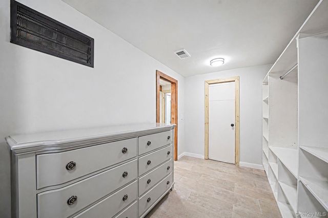 20 Middle Island Road, Middle Island, NY 11953