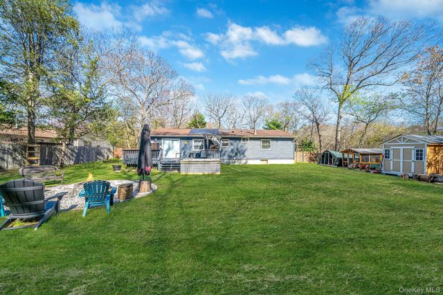 20 Middle Island Road, Middle Island, NY 11953