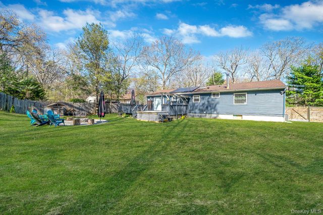 20 Middle Island Road, Middle Island, NY 11953