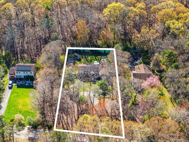 20 Middle Island Road, Middle Island, NY 11953