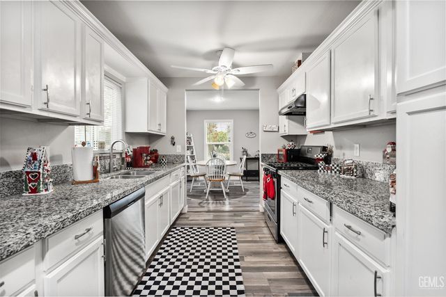 2617 Cedar Street, Bakersfield, CA 93301