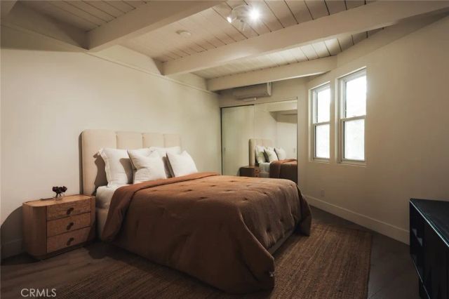 8448 Franklin, West Hollywood, CA 90069