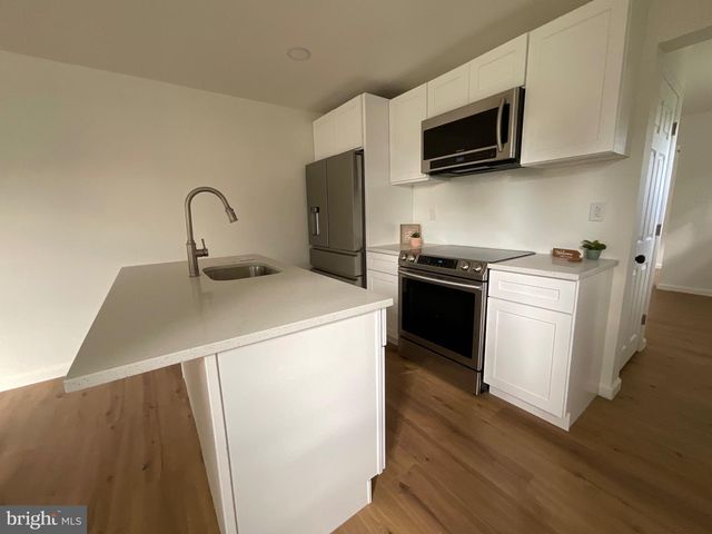 7318 ZIMMERMAN AVE, Pennsauken, NJ 08110