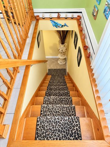37 Paula Street, Somerset, MA 02726
