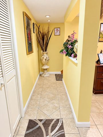 37 Paula Street, Somerset, MA 02726