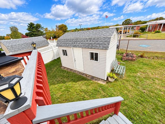 37 Paula Street, Somerset, MA 02726