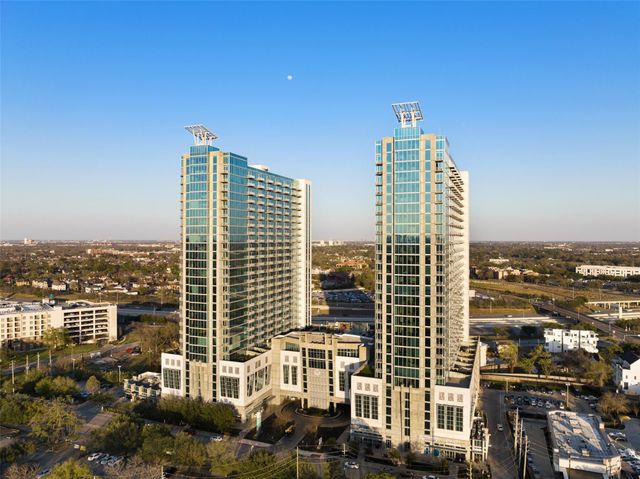 5925 Almeda Road 11806, Houston, TX 77004
