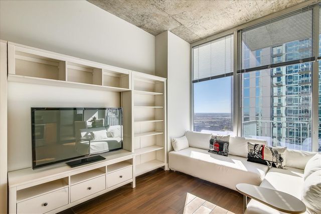 5925 Almeda Road 11806, Houston, TX 77004