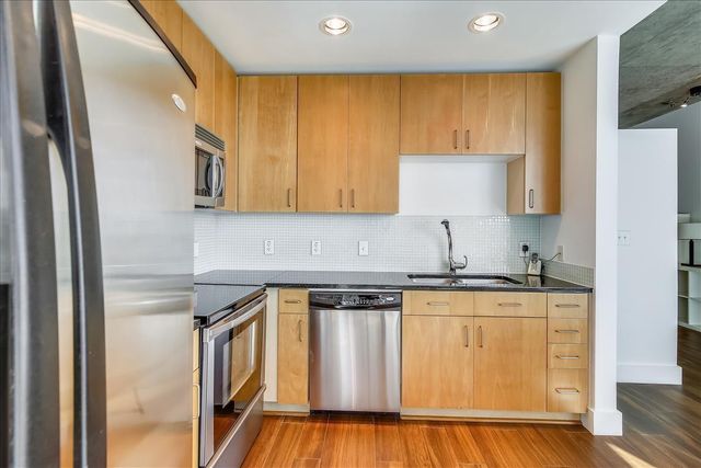 5925 Almeda Road 11806, Houston, TX 77004