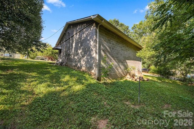 17-G Lake Street, Granite Falls, NC 28630