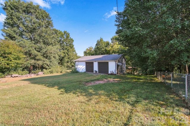 17-G Lake Street, Granite Falls, NC 28630