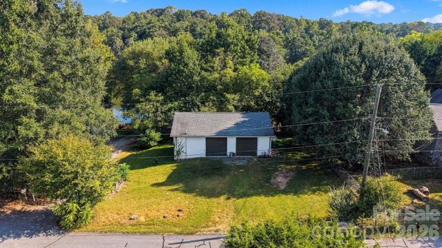 17-G Lake Street, Granite Falls, NC 28630