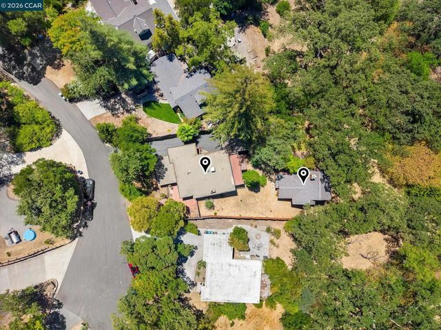 890 Holly Hill Dr, Walnut Creek, CA 94596