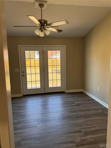 208 Kinder Avenue, Sikeston, MO 63801