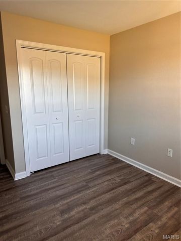 208 Kinder Avenue, Sikeston, MO 63801