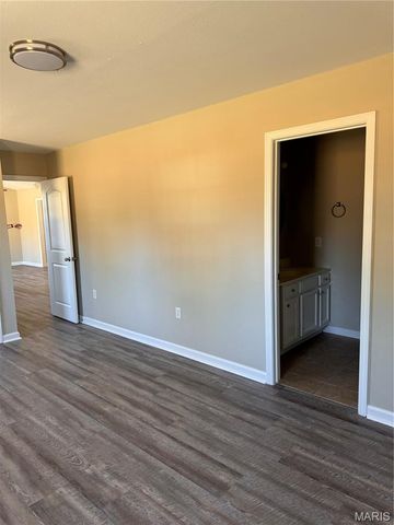 208 Kinder Avenue, Sikeston, MO 63801