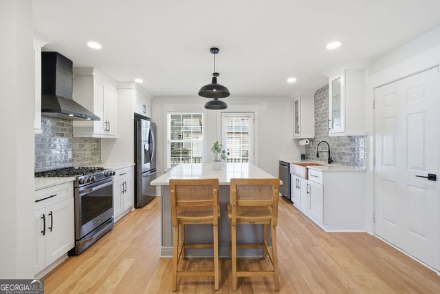 313 Hiawassee Drive, Woodstock, GA 30188