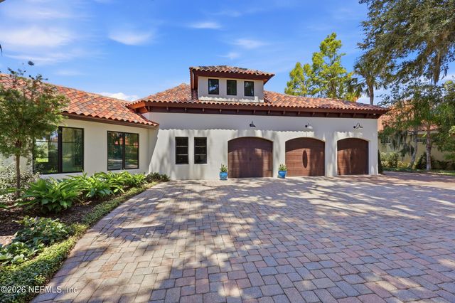 121 ANNAPOLIS Lane, Ponte Vedra Beach, FL 32082
