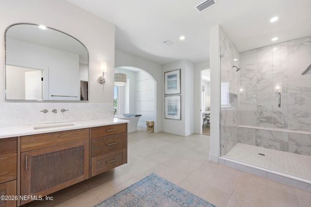 121 ANNAPOLIS Lane, Ponte Vedra Beach, FL 32082