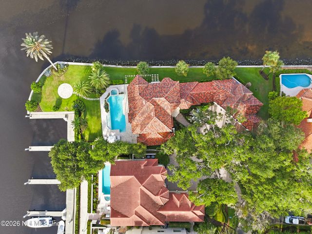 121 ANNAPOLIS Lane, Ponte Vedra Beach, FL 32082