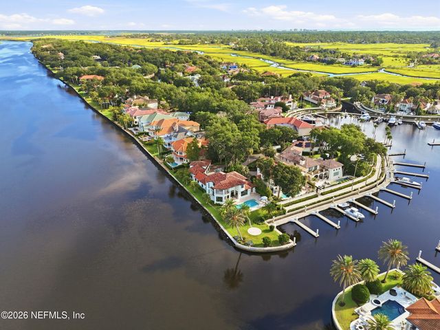121 ANNAPOLIS Lane, Ponte Vedra Beach, FL 32082