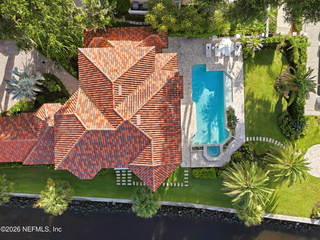 121 ANNAPOLIS Lane, Ponte Vedra Beach, FL 32082
