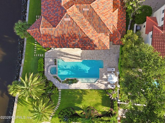121 ANNAPOLIS Lane, Ponte Vedra Beach, FL 32082