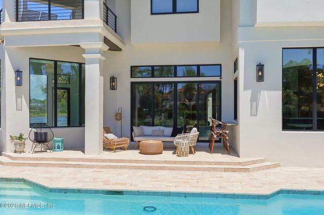 121 ANNAPOLIS Lane, Ponte Vedra Beach, FL 32082