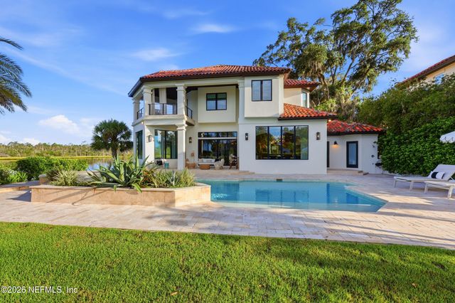 121 ANNAPOLIS Lane, Ponte Vedra Beach, FL 32082